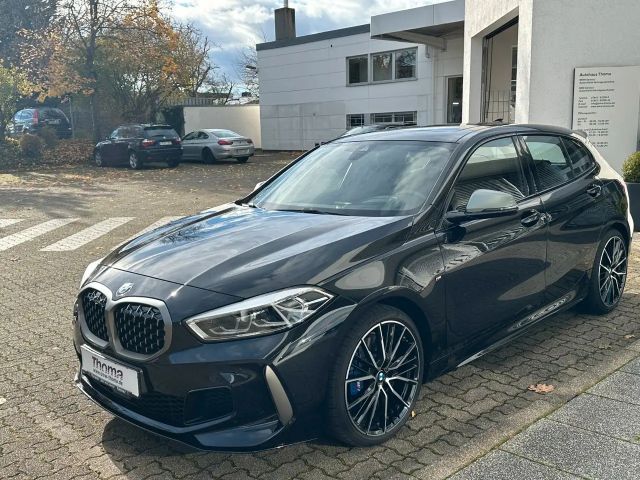 BMW 135 135i Sedan xDrive