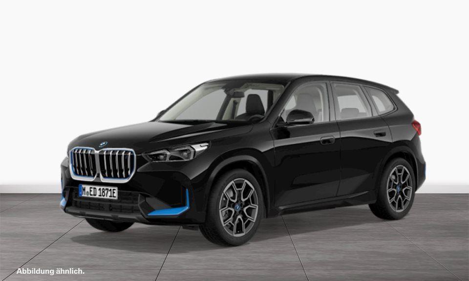 BMW iX1 xDrive30