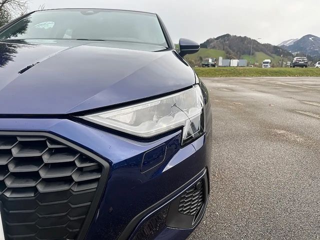 Audi A3 30 TDI S-Tronic Sedan