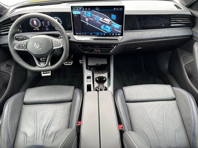 Volkswagen Passat R-Line eHybrid