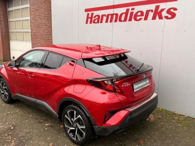 Toyota C-HR Hybride Team D