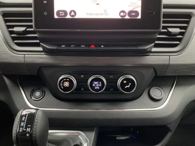 Renault Trafic Blue Grand Spaceclass