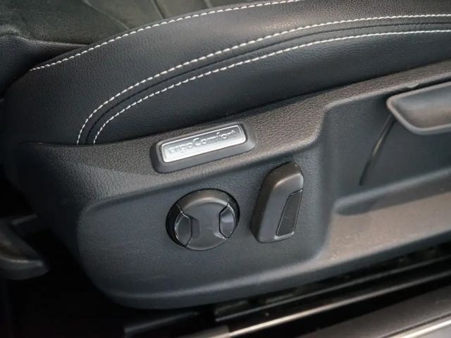 Volkswagen Passat 2.0 TDI R-Line Variant