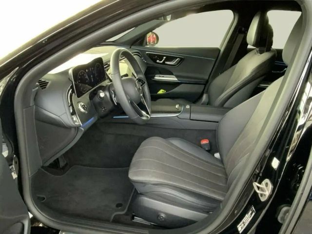 Mercedes-Benz E 220 4MATIC E 220 d Estate