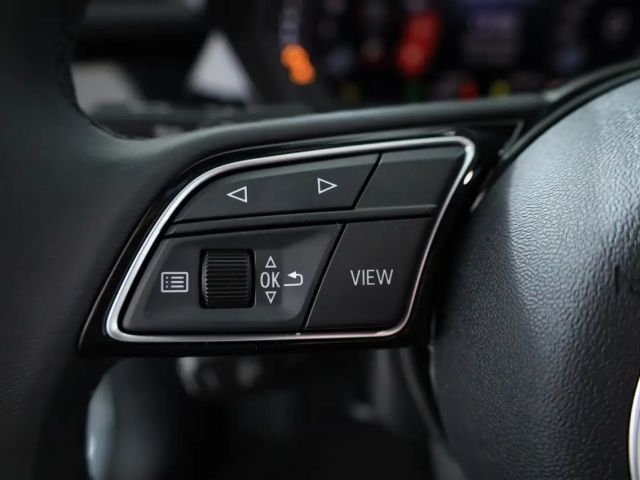 Audi A3 30 TFSI Sedan