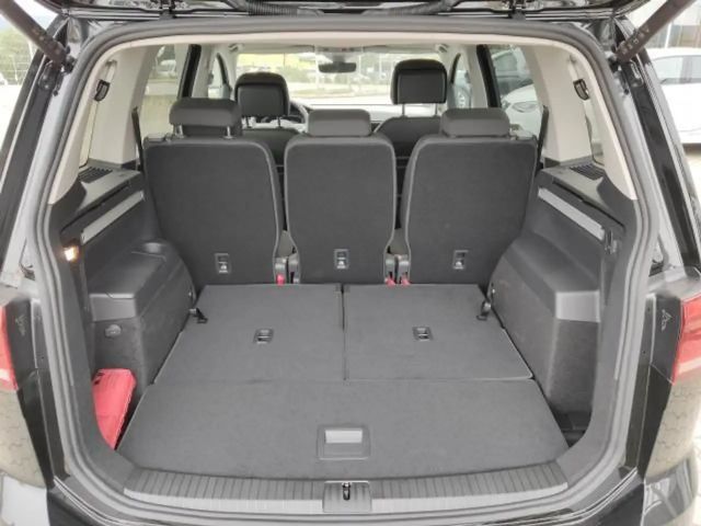 Volkswagen Touran 1.5 TSI DSG Highline