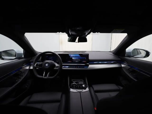 BMW i5 M-Sport Sedan