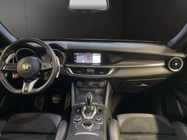Alfa Romeo Stelvio Quadrifoglio