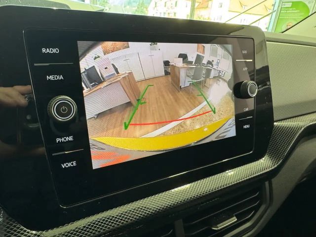 Volkswagen T-Cross Friends TSI