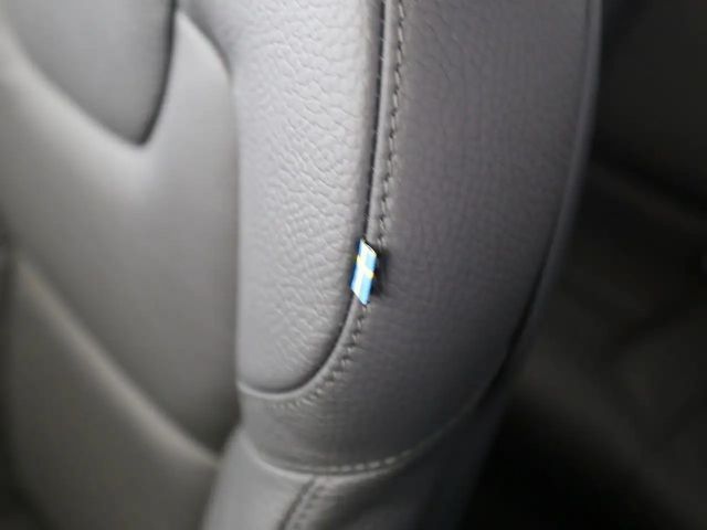 Volvo XC60 AWD Dark Ultra