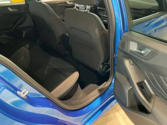 Ford Focus EcoBoost ST Line Wagon