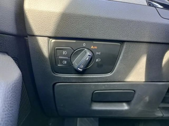 Volkswagen Passat Business Variant