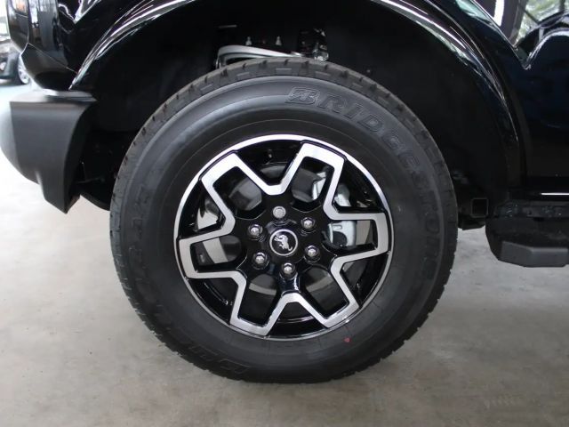 Ford Bronco Outer Banks