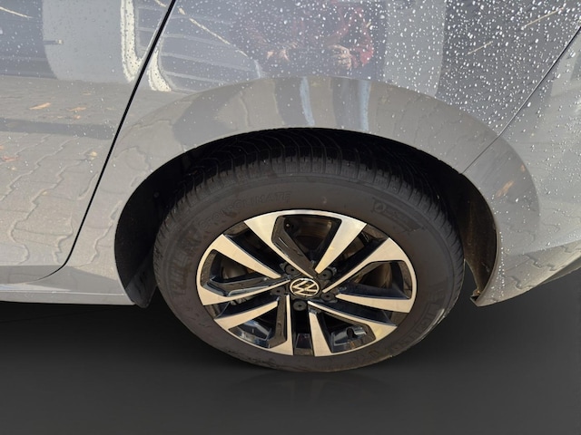 Volkswagen Golf 1.5 TSI Golf VIII