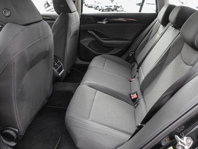 Volkswagen Passat 1.5 eTSI DSG