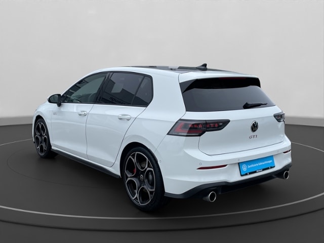 Volkswagen Golf 2.0 TSI DSG Golf VIII