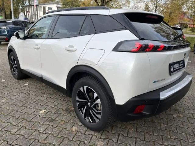 Peugeot E-2008 Allure Pack