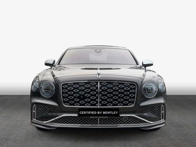 Bentley Flying Spur Hybrid V8