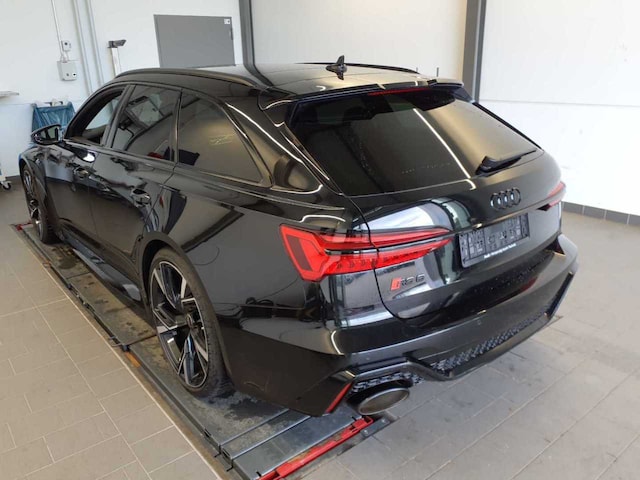 Audi RS6 Avant Quattro