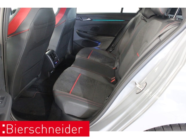 Volkswagen Golf 2.0 TSI DSG Style