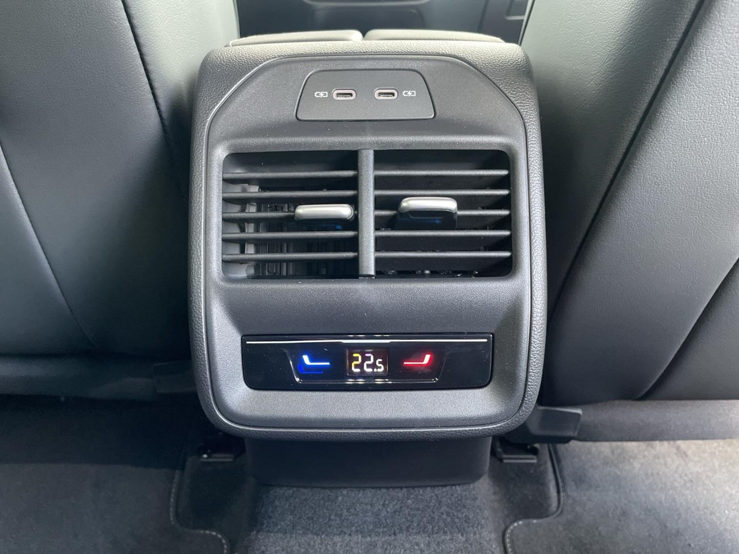 Volkswagen Passat 2.0 TDI DSG R-Line