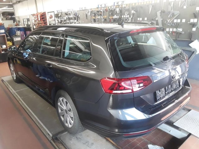 Volkswagen Passat 2.0 TDI DSG Variant