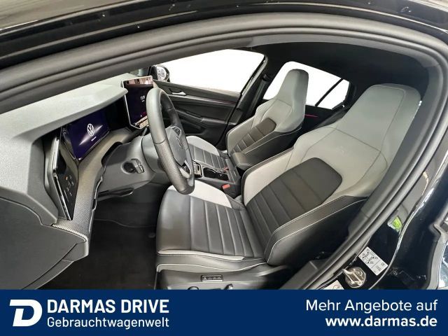 Volkswagen Golf 1.5 TSI R-Line