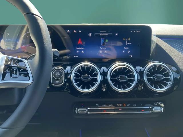 Mercedes-Benz B 180 B 180 NIGHT+AHK+DISTRO+PANO+KAM+EASYP+KEYL+MLED