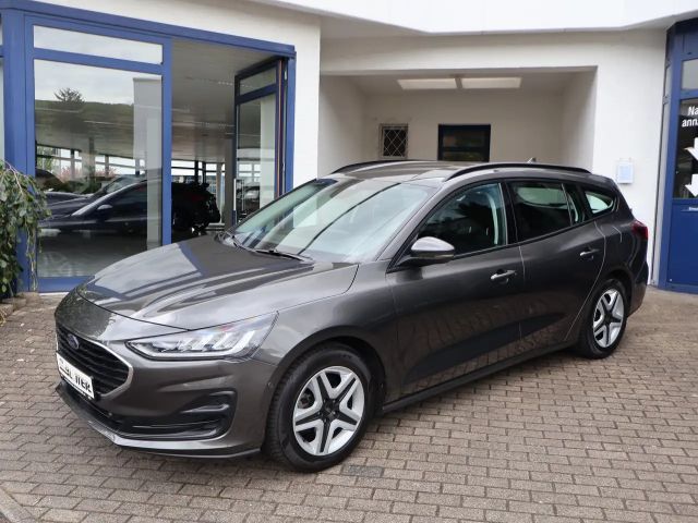 Ford Focus Cool & Connect