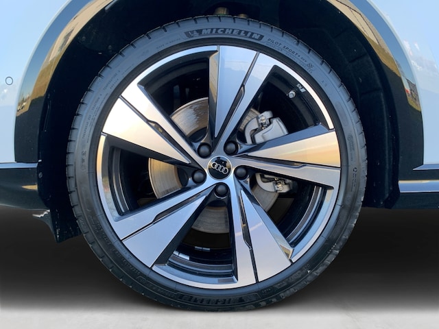 Audi Q5 Quattro S-Tronic