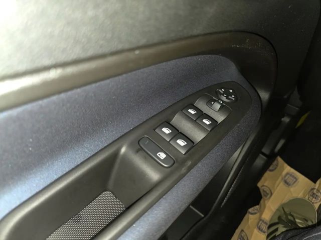 Alfa Romeo Junior Ibrida