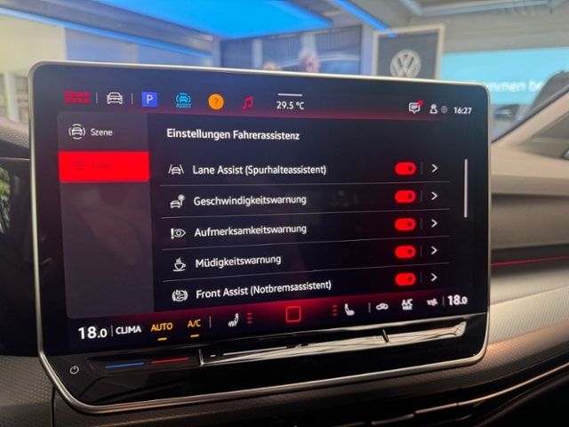 Volkswagen Golf 1.5 TSI Golf VIII