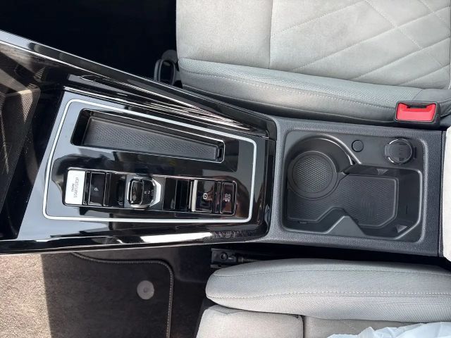 Volkswagen Golf DSG Style