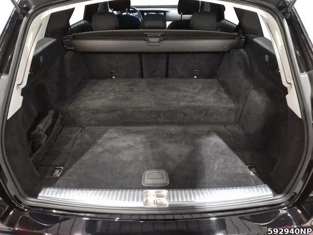 Mercedes-Benz E 300 AVANTGARDE Estate