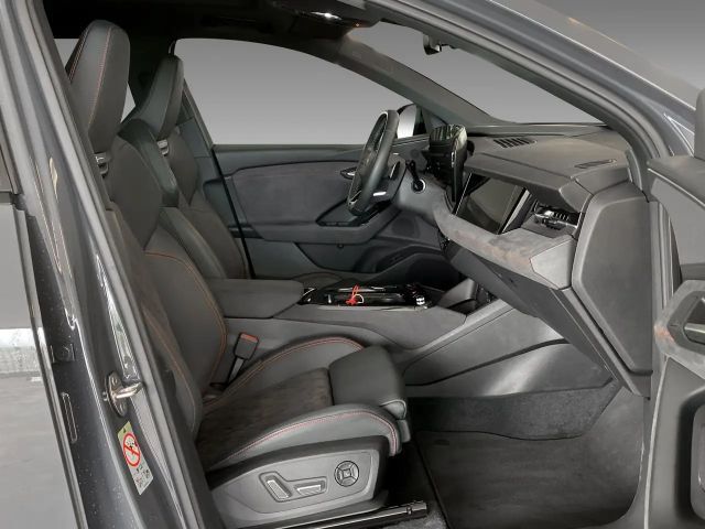 Audi SQ6 e-tron SQ6 e-tron 360 kW OLED Pano B&O Matrix Sitzhzg