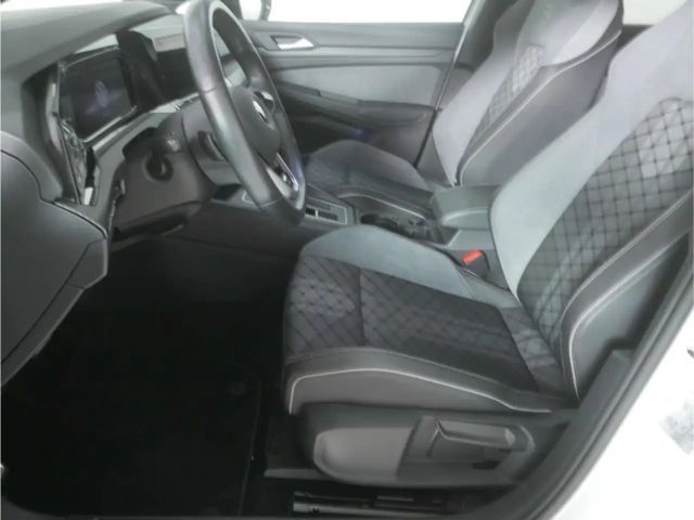 Volkswagen Golf 1.5 eTSI DSG R-Line Variant