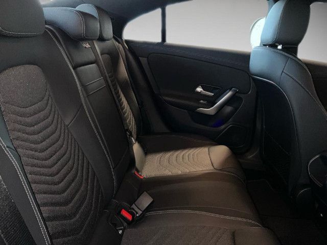 Mercedes-Benz CLA 180 Coupé