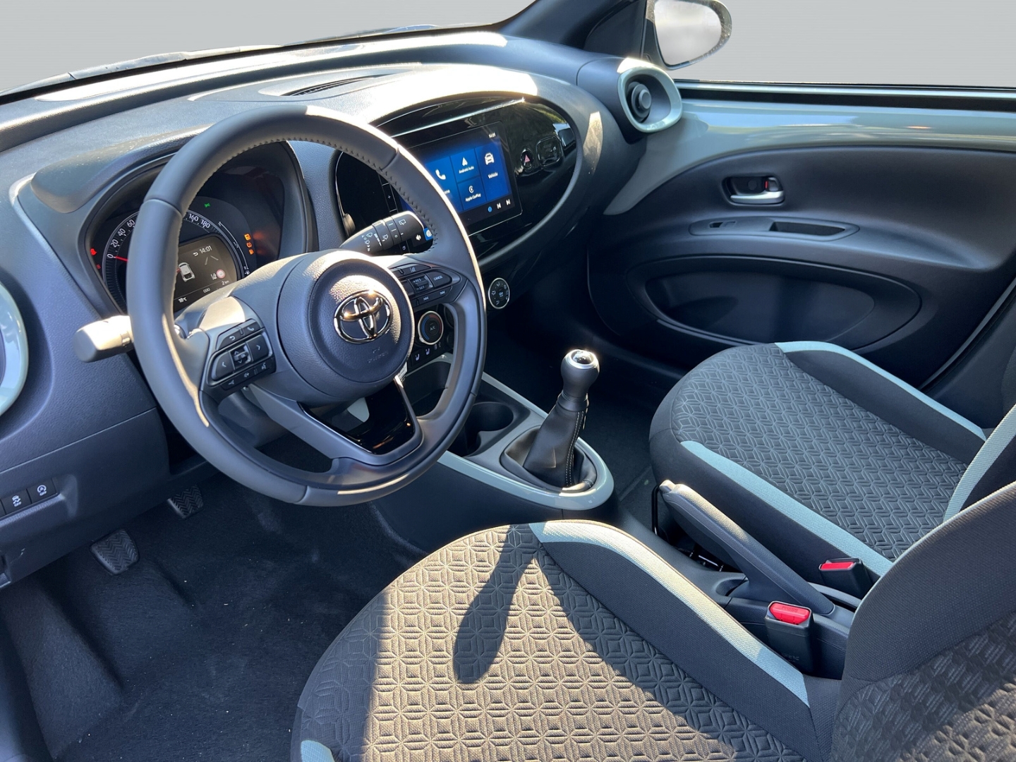 Toyota Aygo X 5-deurs Basis Team D