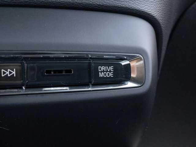 Volvo XC40 R-Design Recharge