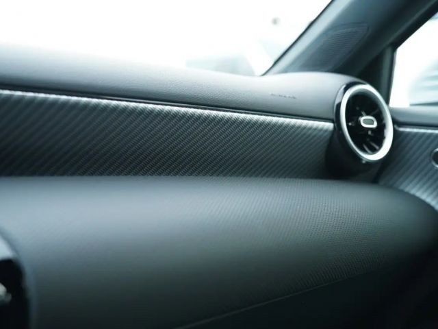 Mercedes-Benz A 180 Hatchback Progressive