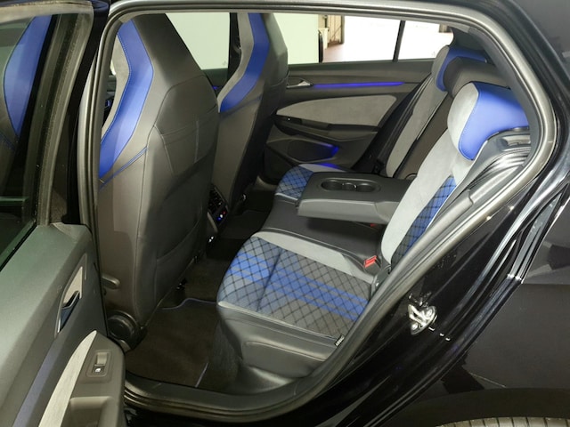 Volkswagen Golf 2.0 TSI DSG