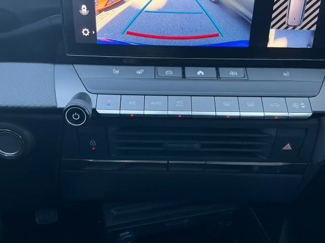 Opel Astra 1.2 Turbo Enjoy Sports Tourer Turbo