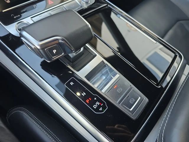 Audi Q8 60 TFSI Hybride Quattro