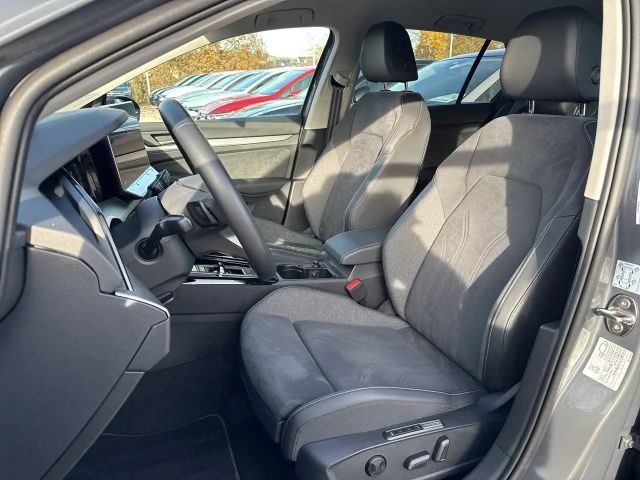 Volkswagen Golf Style eHybrid