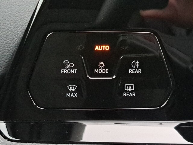 Volkswagen Golf 2.0 TSI DSG GTI