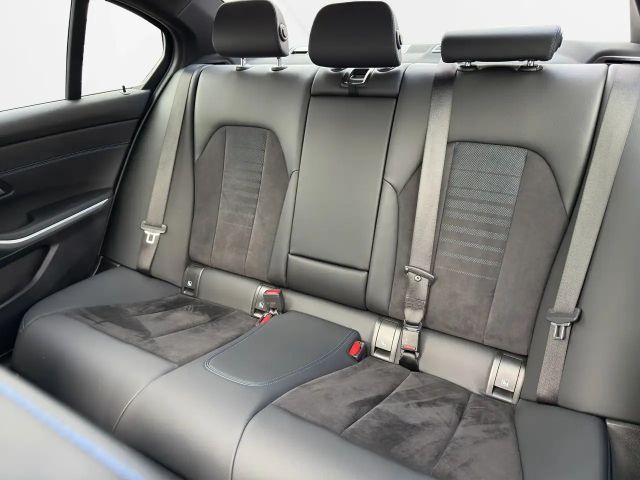 BMW 330 M-Sport Sedan