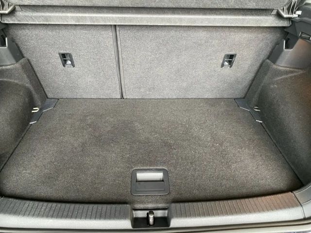 Volkswagen T-Cross 1.0 TSI Style