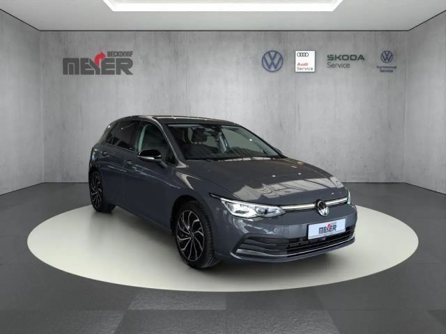 Volkswagen Golf 1.5 eTSI DSG Move