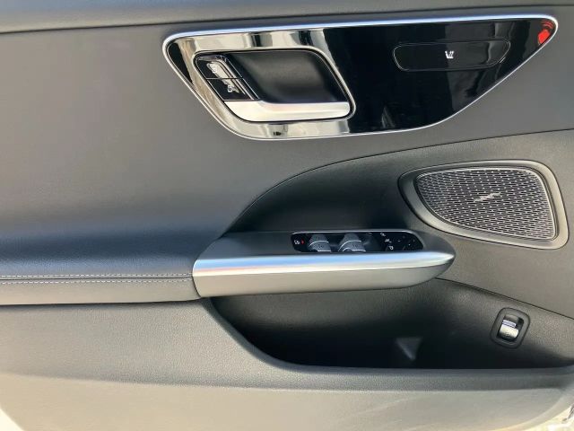 Mercedes-Benz C 200 AVANTGARDE C 200 d Estate