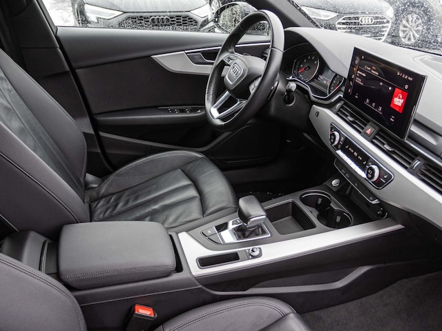 Audi A4 35 TFSI Avant S-Tronic